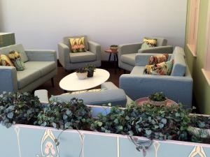 Grease Loungetisch 2